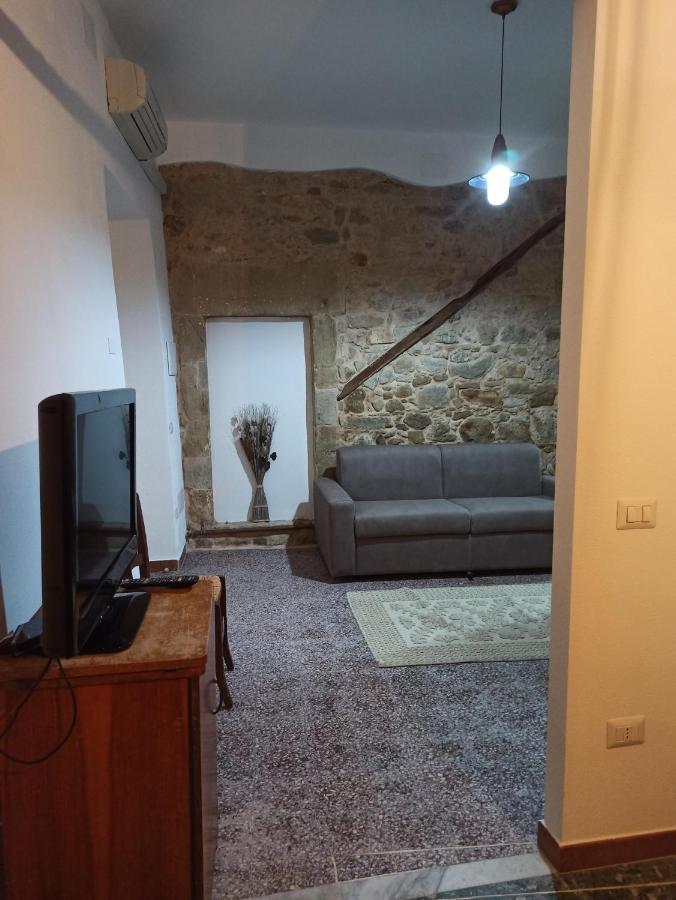 Piazza San Giorgio Hotel Dolianova Kültér fotó